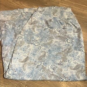 Chic Blue Paisley Floral Skirt